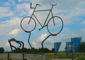 bicycle statue at Leer Germany