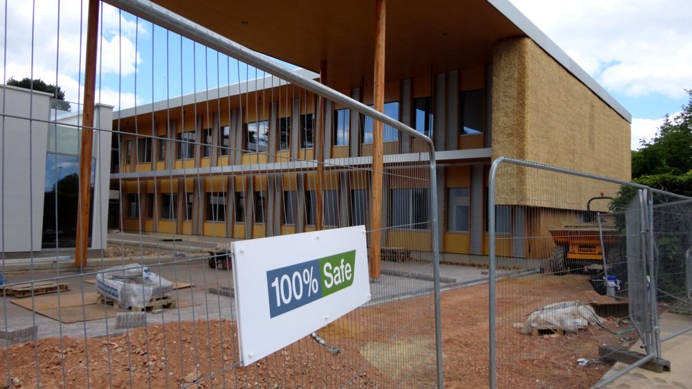 straw bale university building at UEA